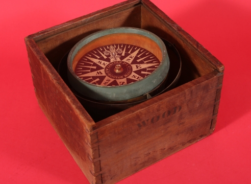 F.W. Lincoln Jr. & Co. Boxed Dry Card Compass