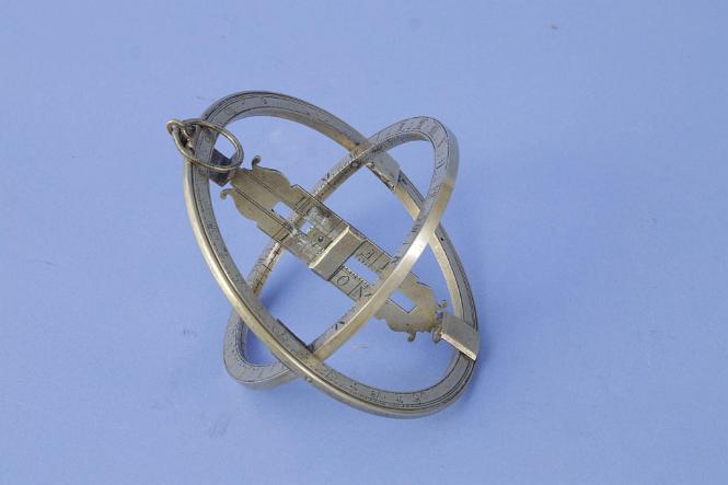 18th Century Brass Universal Ring Dial