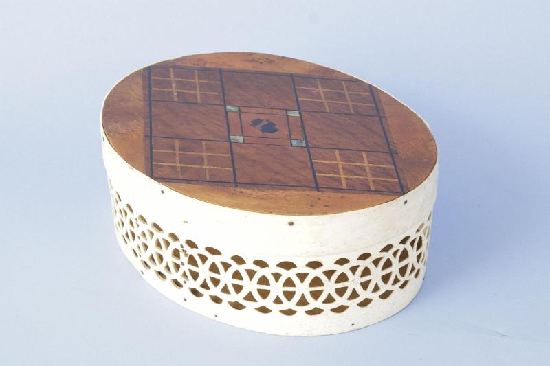 Reticulated Oval Whale Bone Ditty box with Marquetry Wood Top, American circa 1870