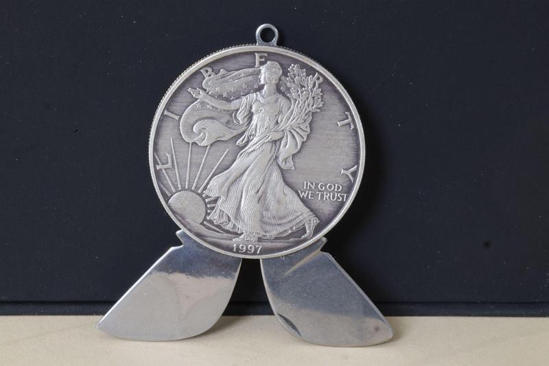 Liberty 1 OZ Fine Silver One Dollar 1997 Double Blade Coin Knife