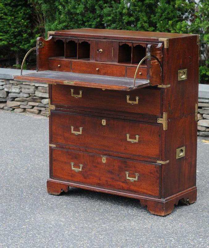 Mahogany Small Front  Campaign Secretary